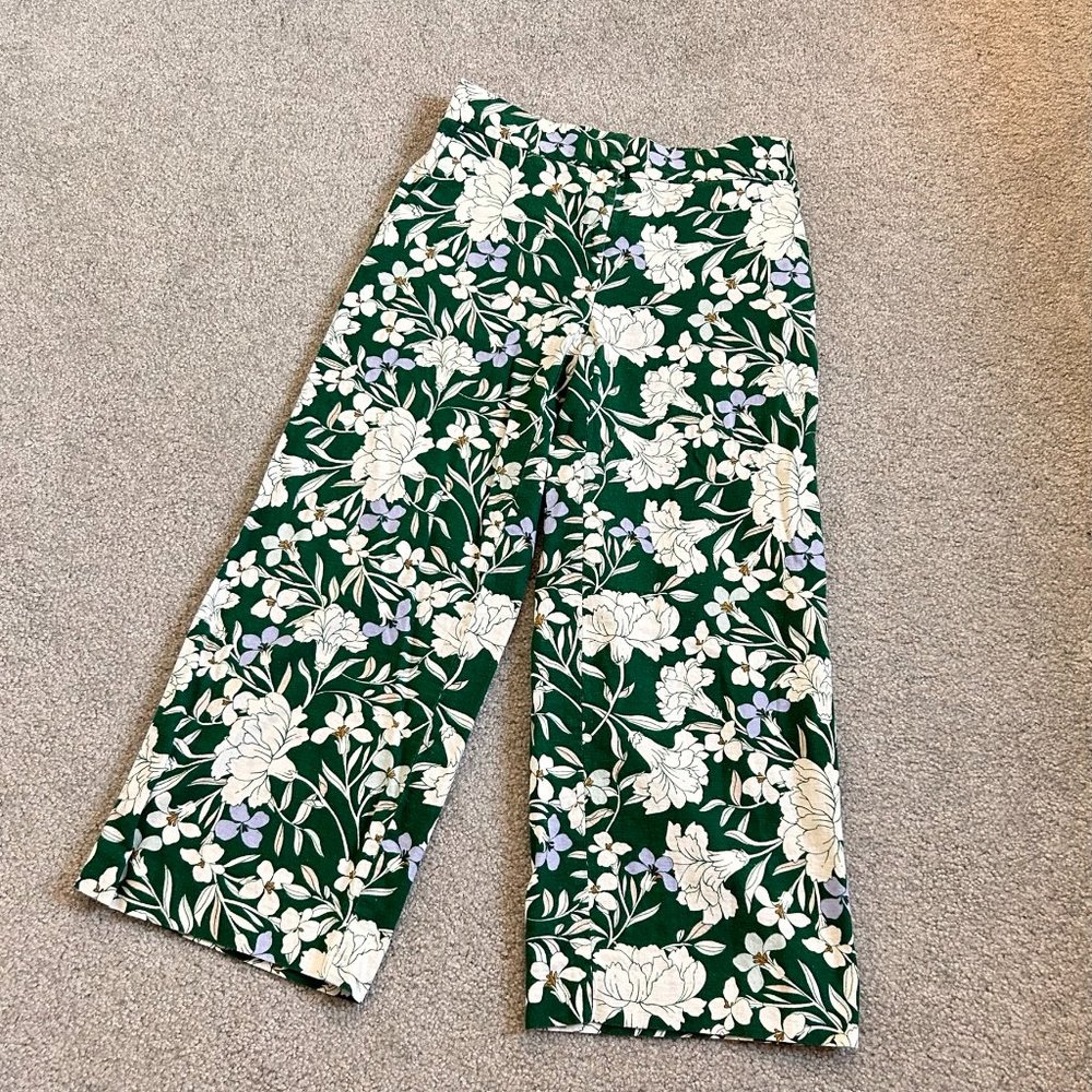 - Ann Taylor Cropped Floral Pants for Spring and Summer US Zero - Q425 - Picture 1 of 7